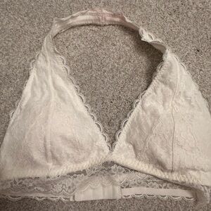 🤍white bralette